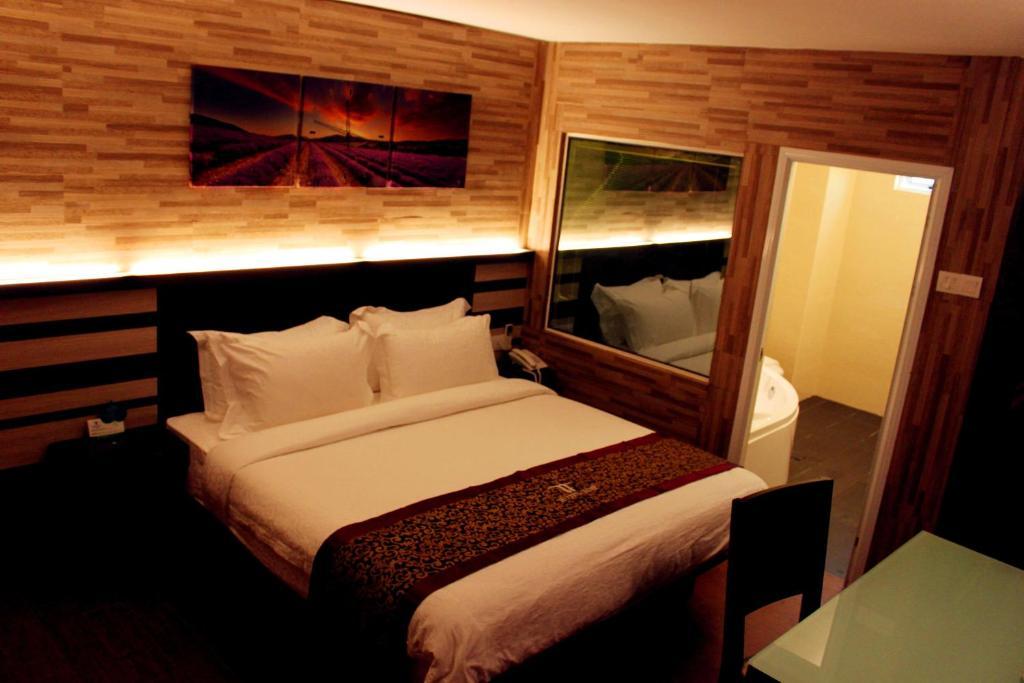 Hotel Time Boutique Nilai Quarto foto